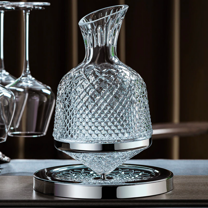 Crystal Decanter With Rotating Base