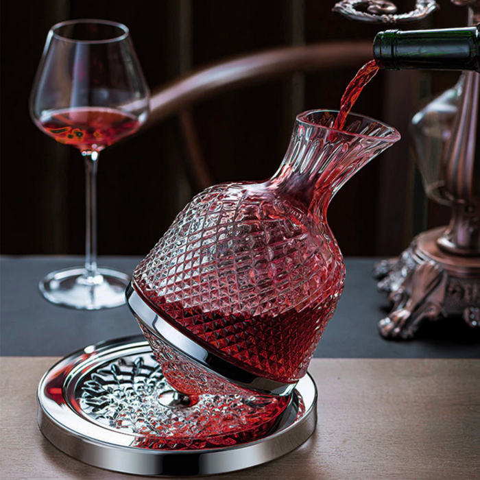 Crystal Decanter With Rotating Base